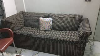 sofa. 0
