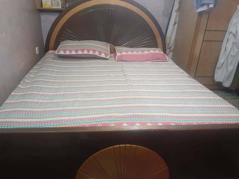 Sale of Double Bed and Dressing Table 1