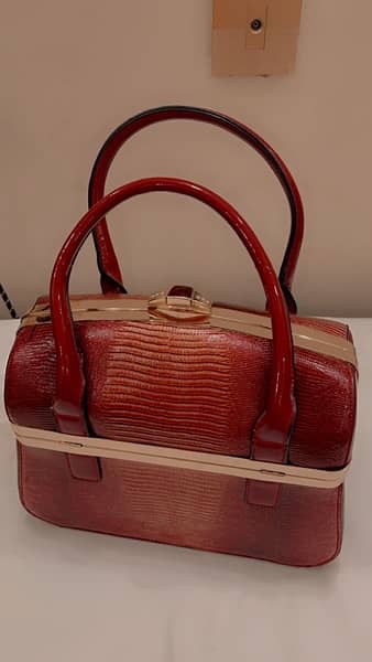 Pure Leather| Stylish | Hand Bag | Make up Organizer 11