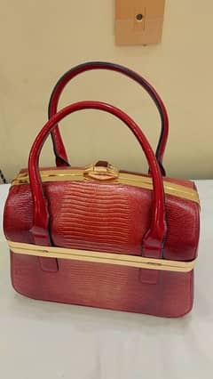 Pure Leather| Stylish | Hand Bag | Make up Organizer 0