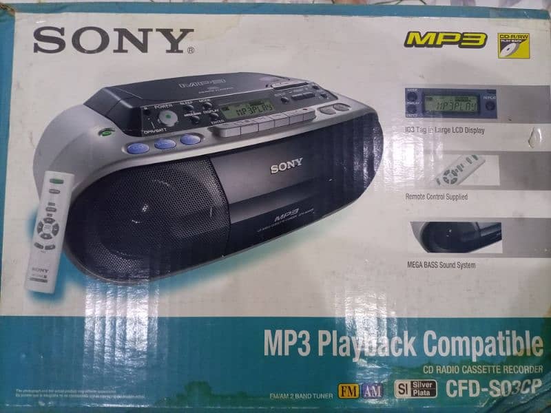 10/10 CONDITION mp3 player CFD-S03CP  with box (price is bargainable) 1