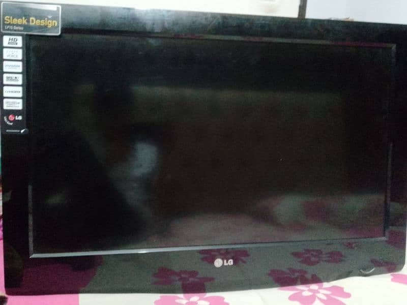 LG 32 inche led tv 2