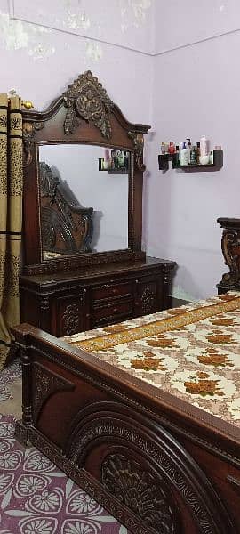 King Size bed with Dressing and side tables 12