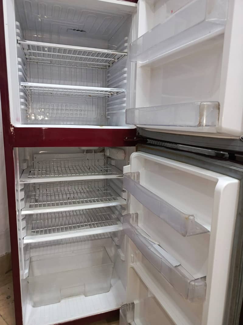 National fridge Medium size siizee (0306=4462/443 lovely piece 6