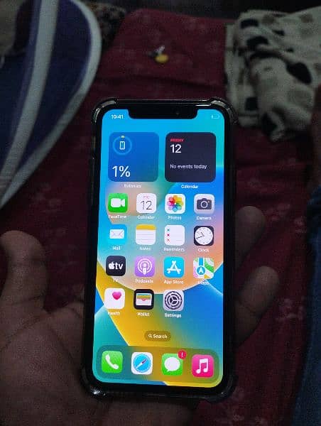 iphone x for sale. good condition 5