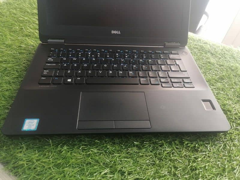 Dell 7270 i5 6th gen with DDR4 RAM 4