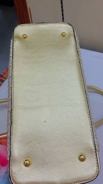 Stylo Brand| Gold | Hand Bag | Mint Condition 3