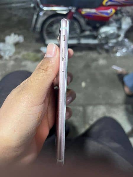 iphone 6s pta approved  64// urgent sale 6