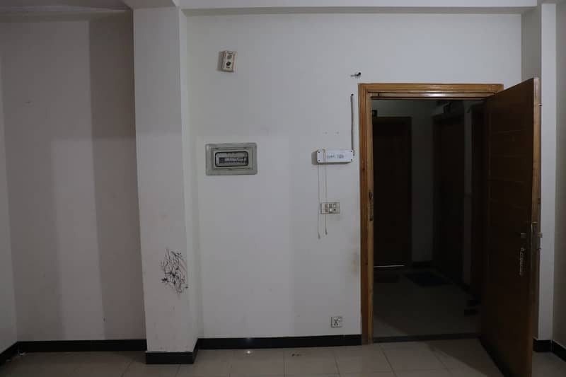 Flat for rent in G-15 Markaz Islamabad 1