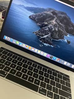Macbook pro 2018 touch bar