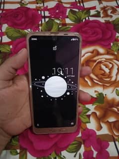 Aquos r2 PTA approved for sale, in very good condition