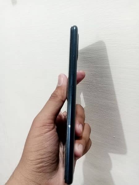 Infinix Hot 10 4/64 GB Black Color 6