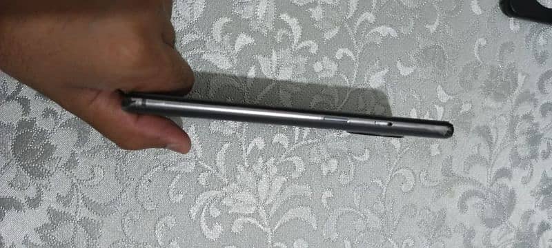 OnePlus 7T 8/128 condition 10/10 4