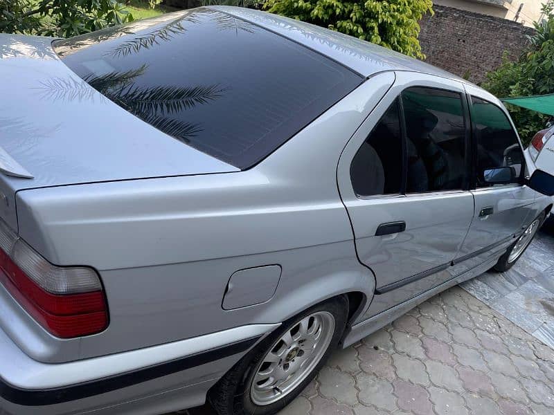 BMW 3 SERIES 316i 1998/2016 model 6