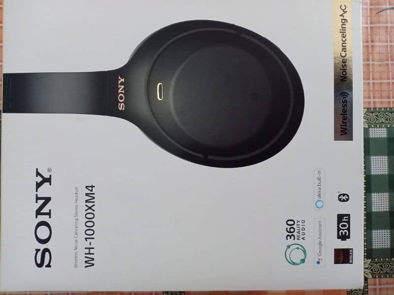 Sony WH-1000XM4 with noise cancellation 3