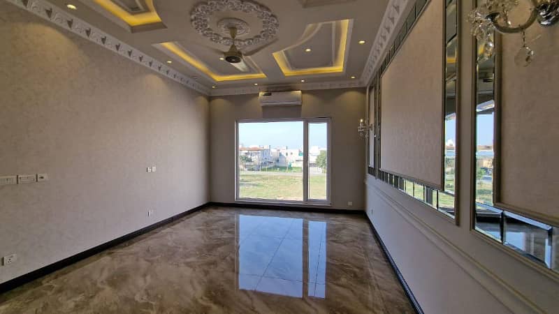 1 Kanal Brand New House Is Available For Rent In PHASE 6 DHA, Lahore. 7