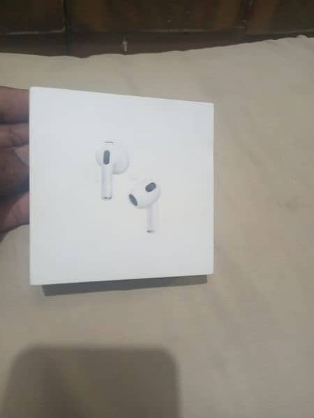 New Apple airbuds 3rd generation 4