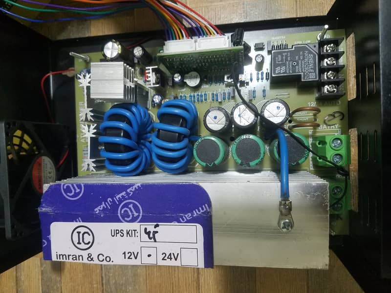 Solar MPTT Hybrid Controller 1