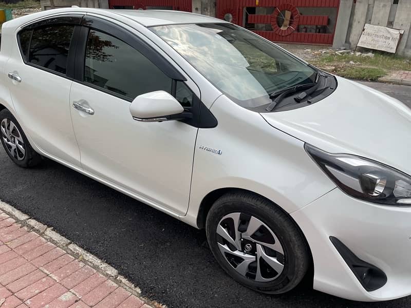 Toyota Aqua S Style Black Push start 2020 Model 5