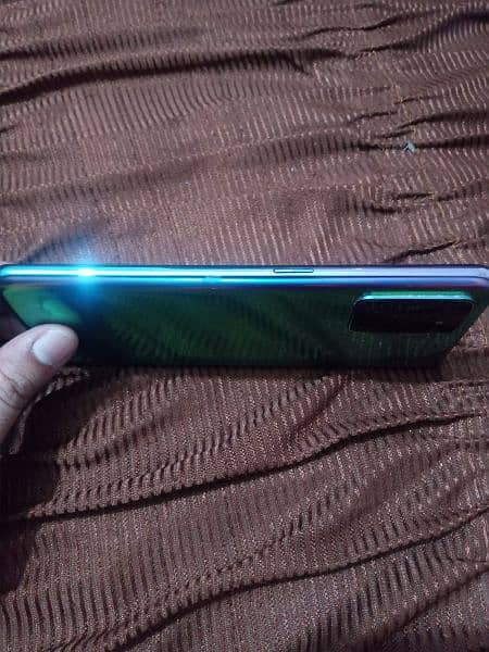 Oppo F19 Pro with Box 5