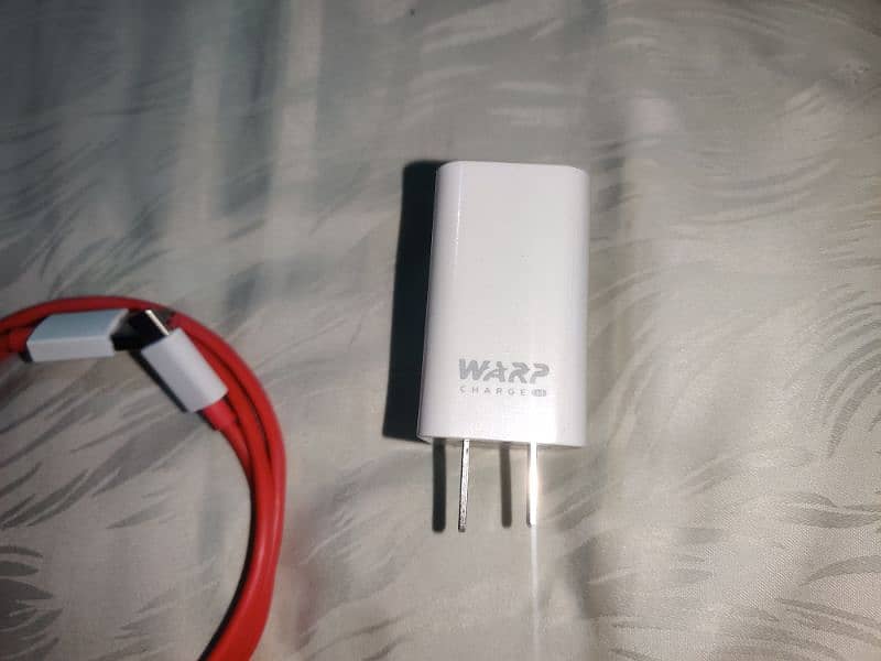 OnePlus fast charger 0