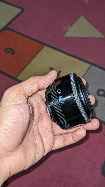yongnuo 50mm f1.8 lens 1