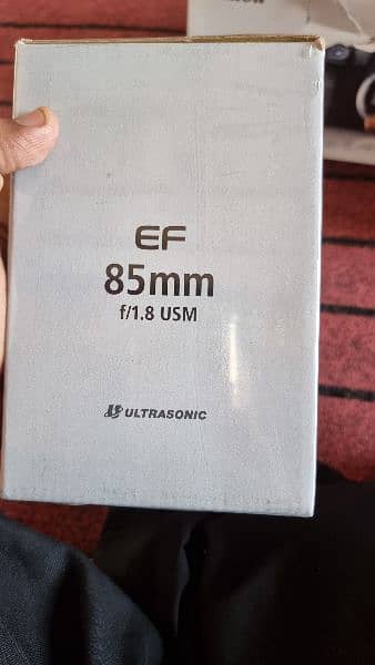 Canon EF 85mm f/1.8 USM For Sale 2