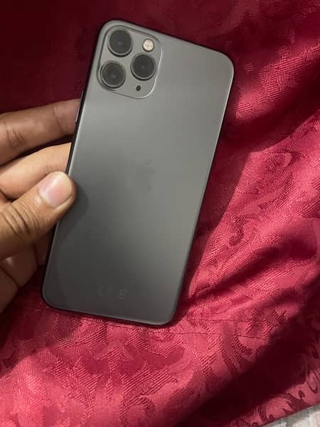 iPhone 11 Pro 64Gb Non pTA factory unlock with box and charger 2