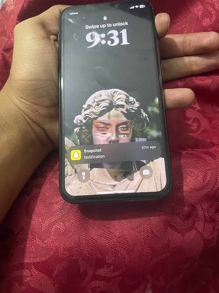 iPhone 11 Pro 64Gb Non pTA factory unlock with box and charger 5
