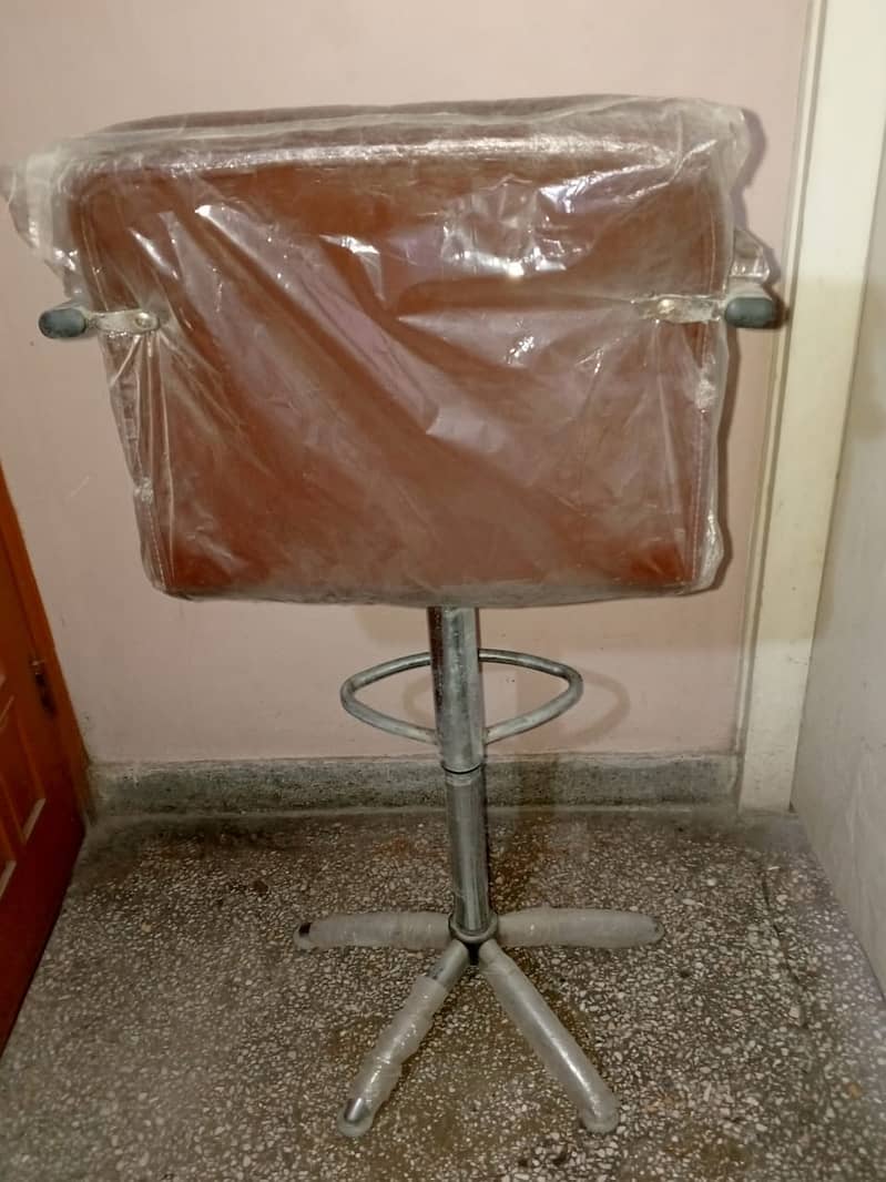 Kitchen bar Chair | Counter chair brown leather reception chair new 1