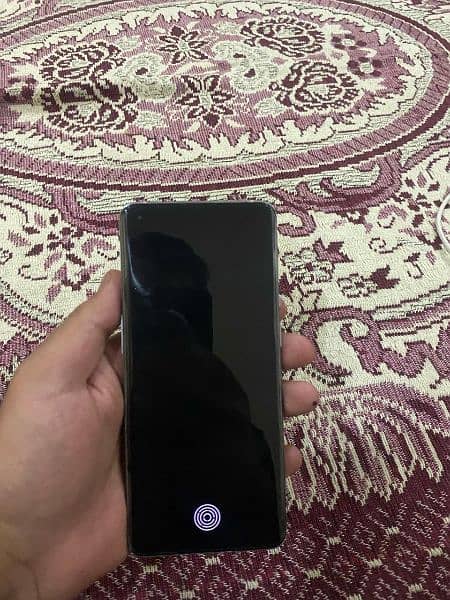 Oneplus 9 pro with box and charger 3