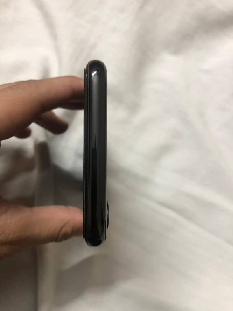 iPhone x non pta 64gb 10by10 condition 5