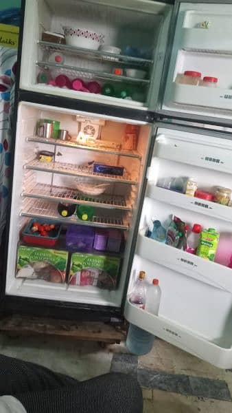 dawlance refrigerator. . 5