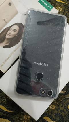 OPPO F5, 4/32 GB, PTA approved
