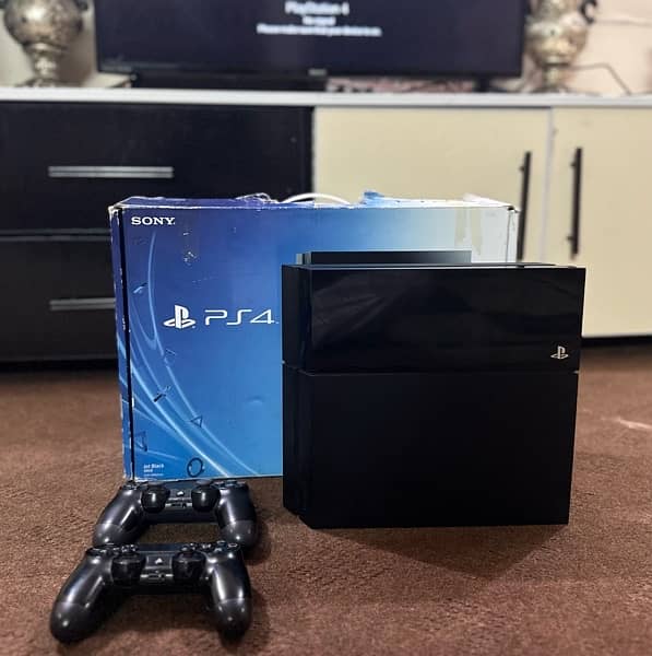 Playstation 4 With Complete Box 10