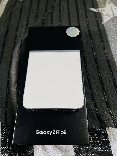 samsung galaxy Z flip 5 offical PTA approved 14