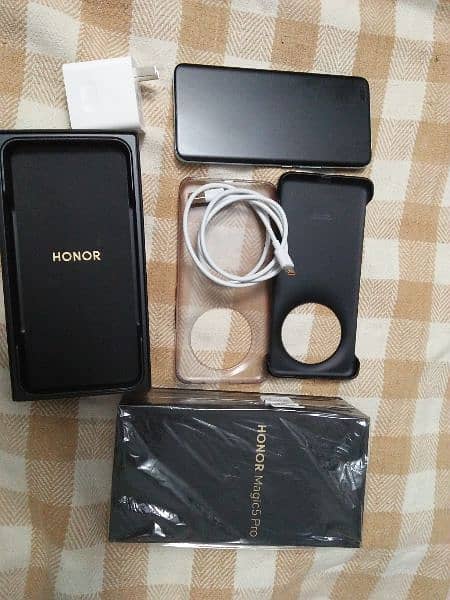 Honor Magic 5 Pro 512GB (PTA Approve) 2