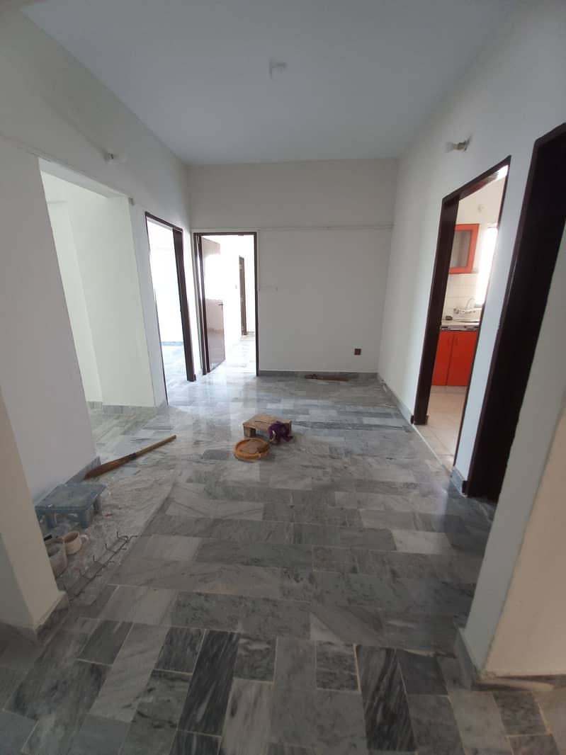New renovated aprtmnt. Malir Rafa e aam 4th floor with lift parking 9