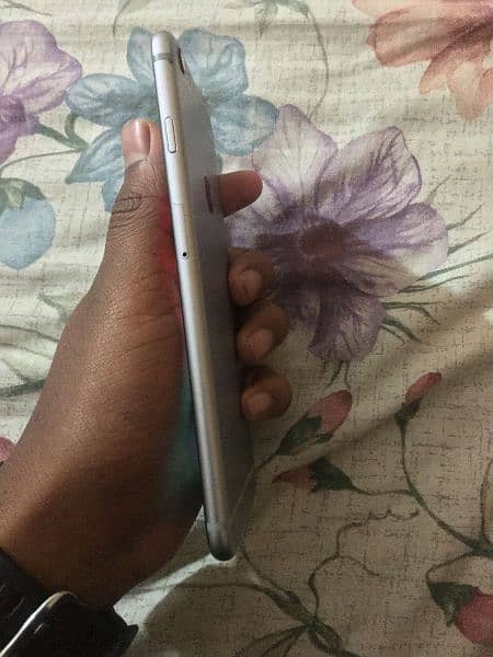 I'm sell my phone iphone 6s plus 2