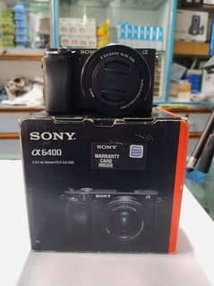 Sony A6400 With 16-50mm Lens