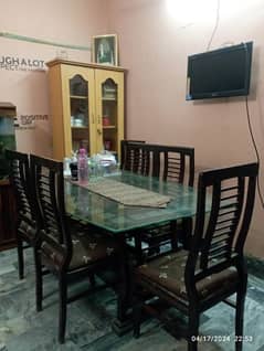 Dining Table with 6 chair 0