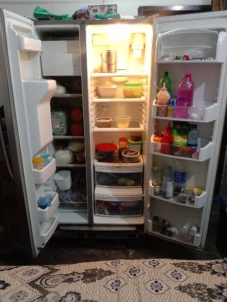 LG Double Door Refrigerator Sale in Lush Condition. 2