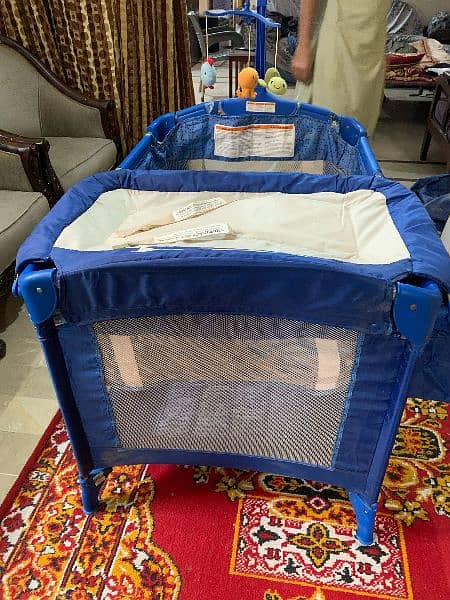 Slightly used Baby trend nursery center for Sale 2