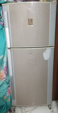 Dawlance fridge for sale Discount price only 15000