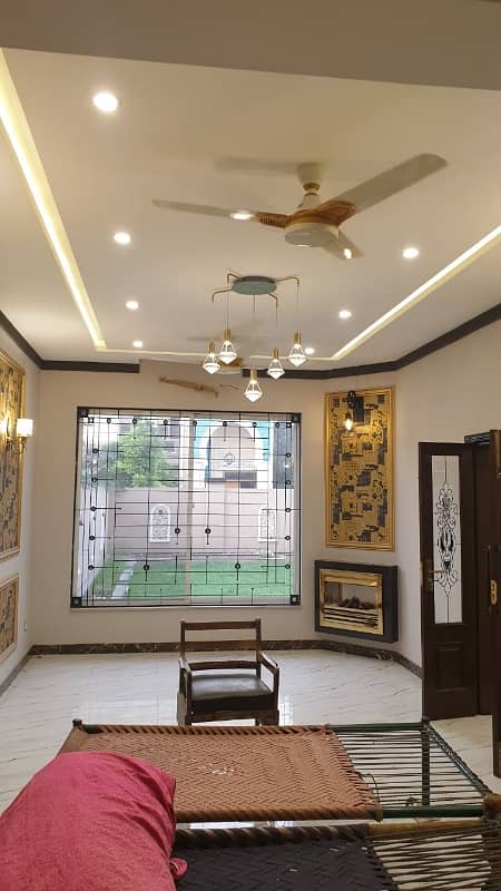 BRAND NEW HOUSE 1 KANAL DOUBLE STORY PANJAB GOVERNMENT PH 1 SOCIETY MAIN COLLEGE ROAD NEAR PIA SOCIETY SUPER TOP LOCATION HOUSE INVESTMENT OPPORTUNITY TIME BEAUTIFUL HOUSE 6