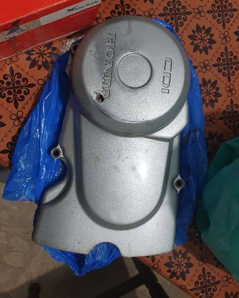 Honda Cg 125 engine side cover, chain cover, shocks, parts 1