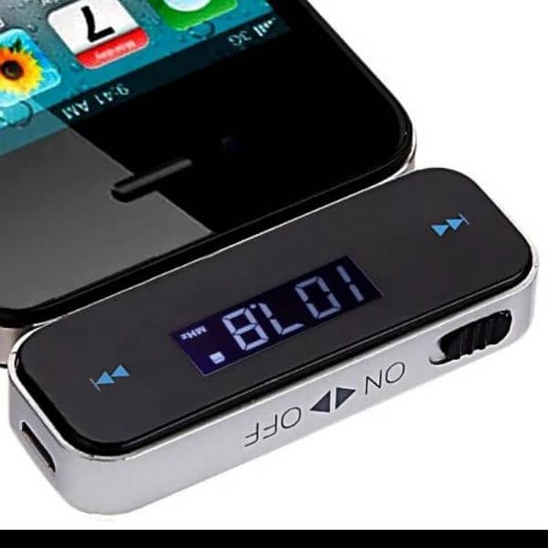3.5mm FM Transmitter for Smartphone MP3 Player Audio Device 1