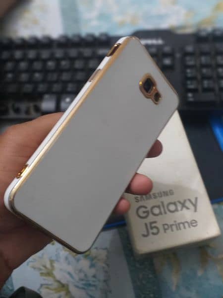 Samsung galaxy j5 prime 0