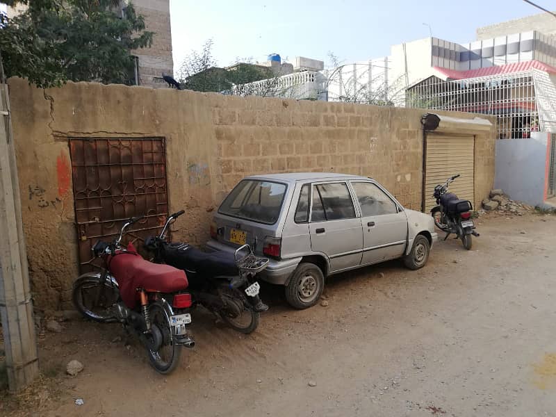 URGENT PLOT FOR SALE. All DUES CLEAR Prime location of North Karachi 4