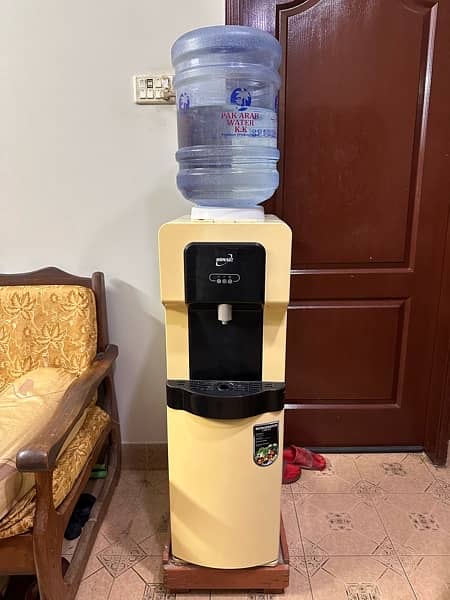 Homage water dispenser 0
